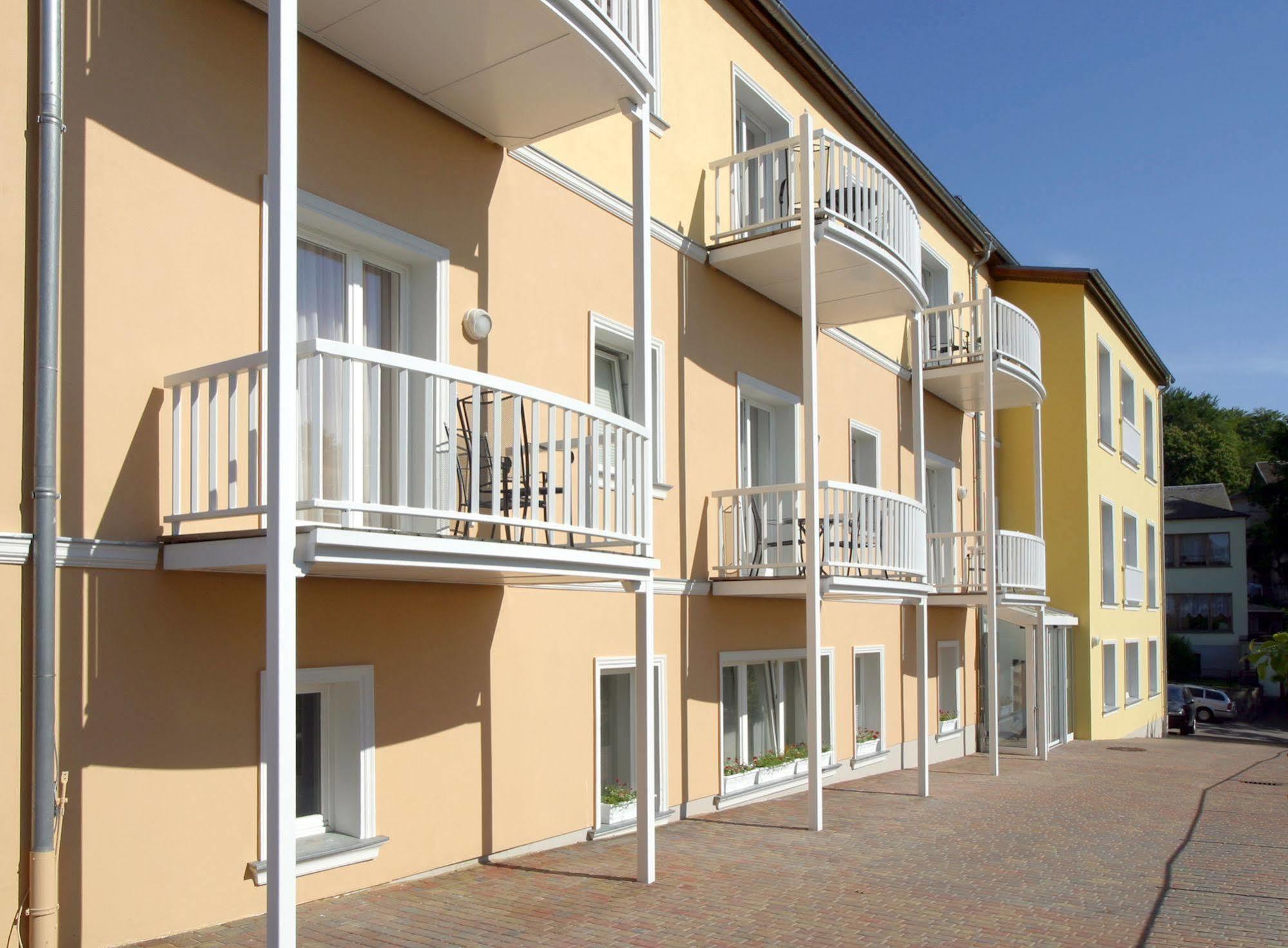 Hotel Garni Arte Vita Heringsdorf  Exterior photo