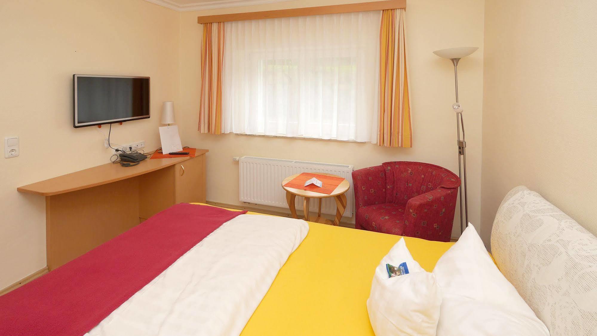 Hotel Garni Arte Vita Heringsdorf  Exterior photo